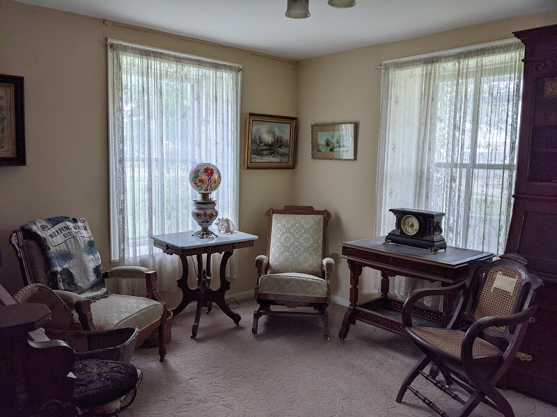 Heritage House Parlor